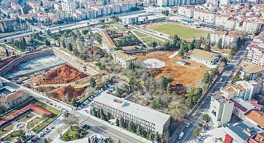 Uşak Millet Bahçesi'nin 2. etabı hız kesmeden devam ediyor