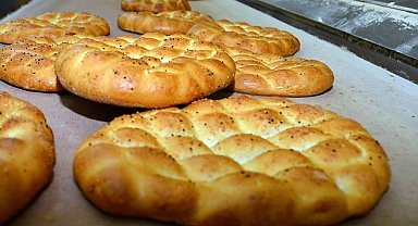 Uşak'ta Ramazan pidesinin fiyatı belli oldu