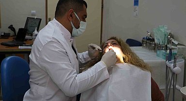 Uzmanı implant tedavisi sonrası yapılması gerekenleri anlattı