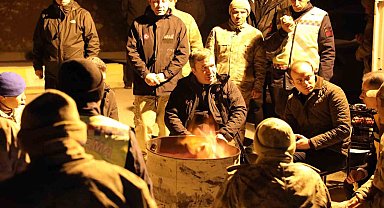 Vali Aydoğdu, İliç'te görevli güvenlik güçlerini ziyaret etti