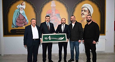 Vali Çiftçi'den cemevine ziyaret