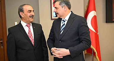 Vali Çiftçi'den vefa örneği