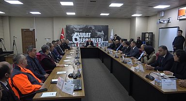 Vali Pehlivan: "23 bin 814 afetzedeye sağlık hizmeti verdik"