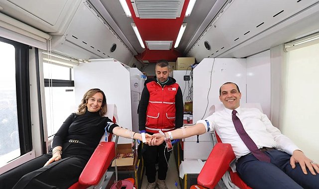 Vali Taşolar kan bağışında bulundu