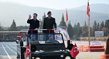 Vali Ünlü erlerin yemin törenine katıldı
