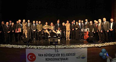 Van Büyükşehir Belediyesi Konservatuvarı Açıldı