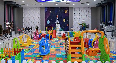 Van Büyükşehir Belediyesi "Oyuncak Evi" kurdu