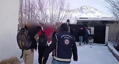 Van'da 3 organizatör tutuklandı