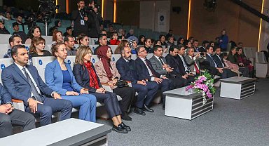 Van'da 'Türkiye 100 Yıl Konseri'