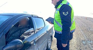 Van'da 83 araç trafikten men edildi