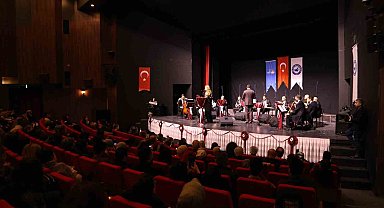 Van'da Türk sanat müziği konseri düzenlendi
