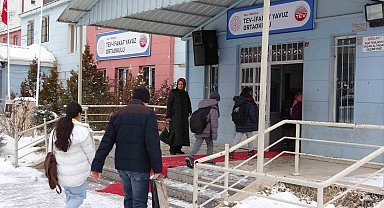 Van'ın ilçeleri Özalp ve Saray'da okullar bir gün tatil edildi