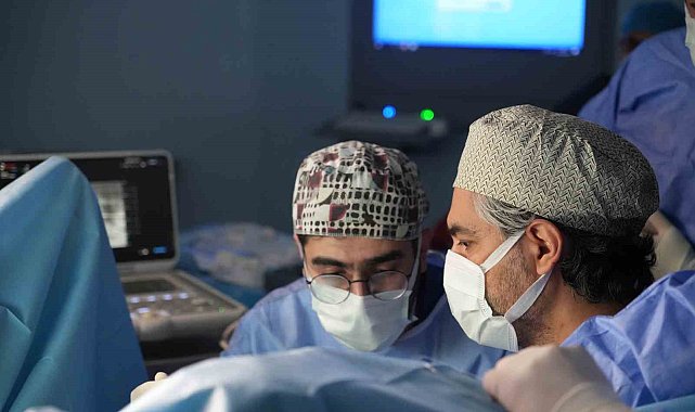 Yabancı ülkelerden doktorlar, şehir hastanesindeki ameliyatları izlemek için sıraya girmeye başladı