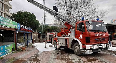 Yalova'da çatı yangını korkuttu