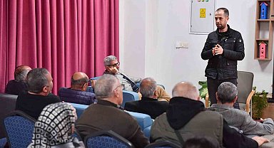 Yaş almış vatandaşlar, aktif yaşlılık ve yaşlılık evreleri hakkında bilgilendirildi