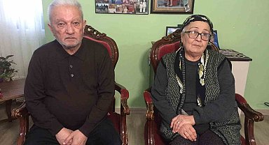 Yatalak babalarını bırakmayınca ikinci depremde tüm aile can verdi