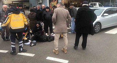 Yaya geçidinden karşıya geçen kadına otomobil çarptı