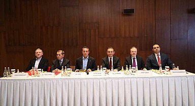 Yayın İhale Komisyonu, teklifleri değerlendirmek üzere Riva'da toplandı