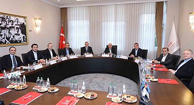 Yayın İhale Komisyonu, teklifleri değerlendirmek üzere toplandı