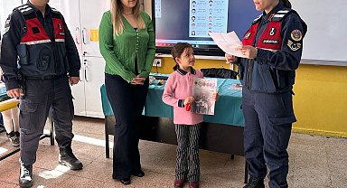 Yazdıkları mektuplarla jandarmayı duygulandırdılar