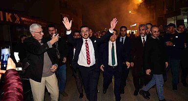 Yeniden Refah Partisi Kestel Belediye Başkan Adayı Önder Tanır'a coşkulu karşılama