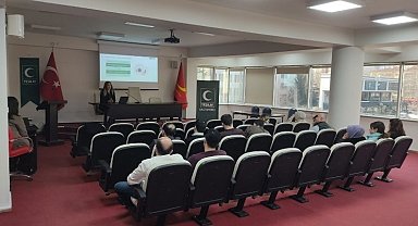 Yeşilay'dan belediye personeline bağımlılıkla mücadele semineri