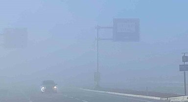 Yoğun sis kazaları beraberinde getirdi