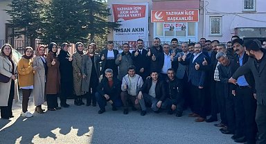 YRP'li Yıldırım, seçim gezileri kapsamında Yazıhan'daydı