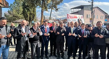 YRP'li Yıldırım, seçim gezilerini sürdürüyor.