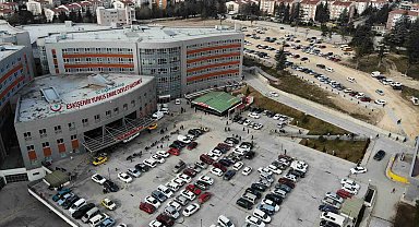 Yunus Emre Devlet Hastanesi'nin otopark kapasitesi 2 katına çıkarıldı