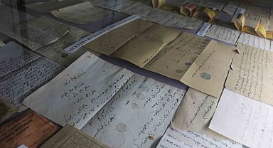 Yüzlerce yıllık el yazması ve nadir eserlere böyle sahip çıkılıyor