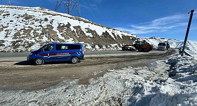 1 kişinin hayatını kaybettiği çığ bölgesinde kontrollü patlatma