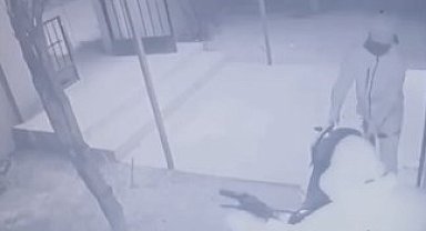 110 bin liralık motosikleti direksiyon kilidini kırarak çaldılar