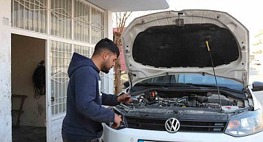 19 yaşında motor ustası oldu