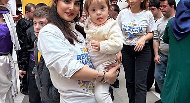'Down sendromlu bir çocuk sosyal ortamlarda büyümeli'