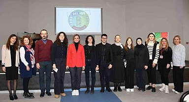 'İçindeki yıldızı keşfet' kitabının yazarı Şenkoyuncu öğrencilerle buluştu
