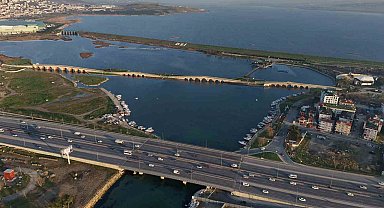 450 yıllık Kanuni Sultan Süleyman Köprüsü'nün restorasyonuna devam ediliyor