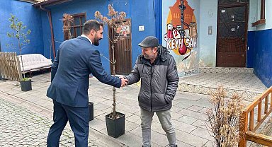 50 yıllık muhtarı genç aday emekli etmeye çalışacak