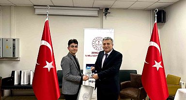 55. TÜBİTAK 2204-A yarışmasında dereceye giren öğrenciler ödüllendirildi