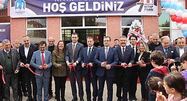 7. Merzifon Kitap Fuarı'nın açılışı yapıldı