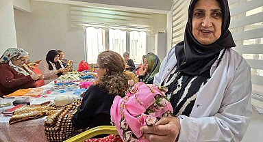 700 yıllık Tokat yazmaları, 3 boyutlu iğne oyasıyla boyut değiştirdi