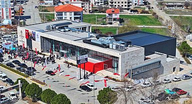 Acıpayam'da kültür, sanat ve gençliği buluşturacak merkez hizmete açıldı