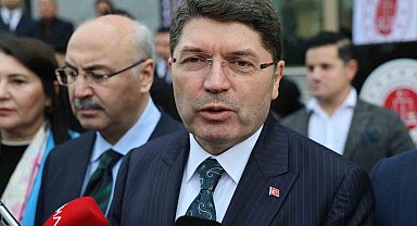 Adalet Bakanı Tunç: "Maçta meydana gelen olaylarla ilgili 38 kişinin kimlikleri tespit edildi, gözaltı süreçleri devam ediyor"