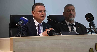 Adalet Partisi Hatay'da Lütfü Savaş'ı destekleme kararı aldı