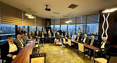 Adana ASKF'de Bozan, güven tazeledi
