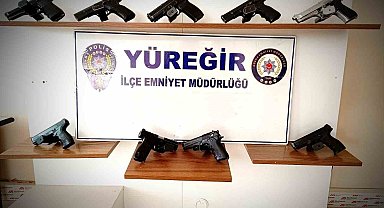 Adana'da 9 ruhsatsız silah ele geçirildi, 107 kişi yakalandı