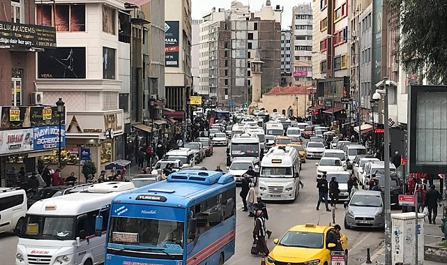 Adana'da trafiğe kayıtlı araç sayısı 830 bin 472 oldu