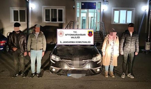 Afyonkarahisar'da 3 düzensiz göçmen yakalandı