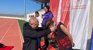 Afyonkarahisar'da Atletizm Gençler Müsabakaları sona erdi