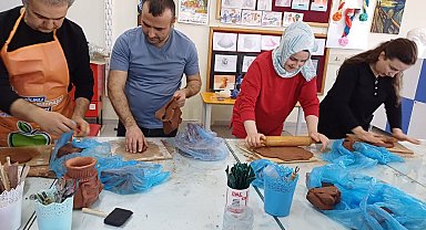 Ağlasun Mehmet Akif Ersoy İlkokulu'nda Görsel Sanatlar Atölyesi kuruldu